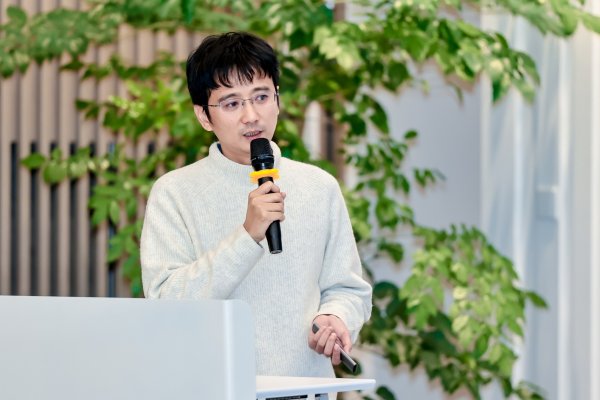 开户配资 自动驾驶概念频出背后是营销焦虑 ——访哪吒汽车智驾首席架构师许昕博士